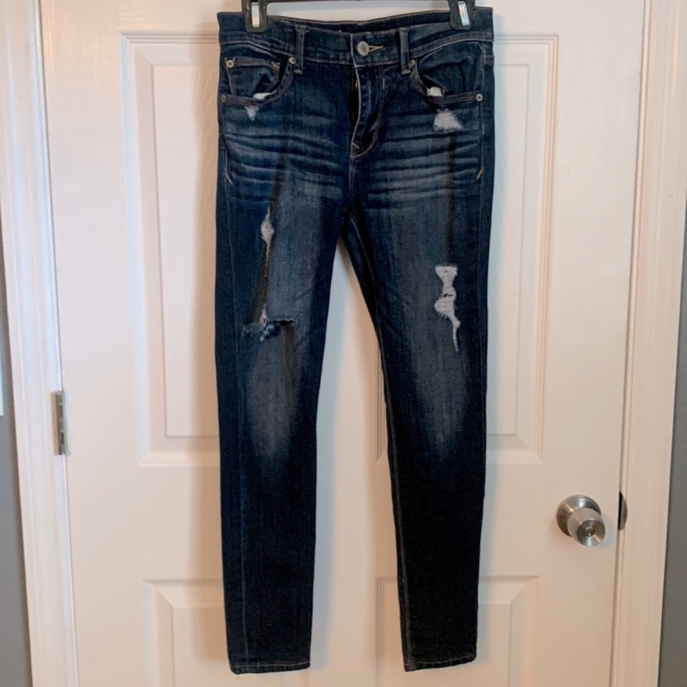 Mid rise Express distressed jeans size 4s